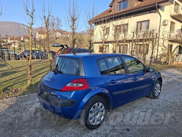 Renault - Megane - 1.5 dci