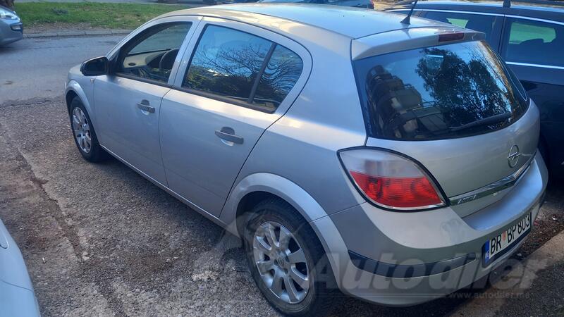 Opel - Astra - 1600 16v