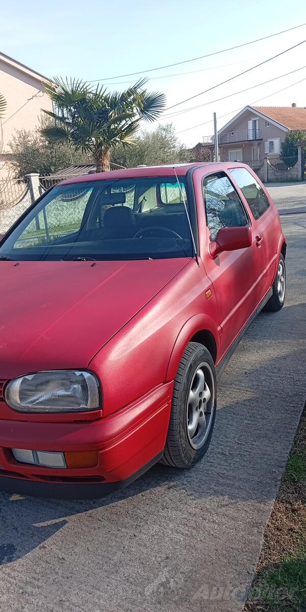 Volkswagen - Golf 3 - 1.9 GTD