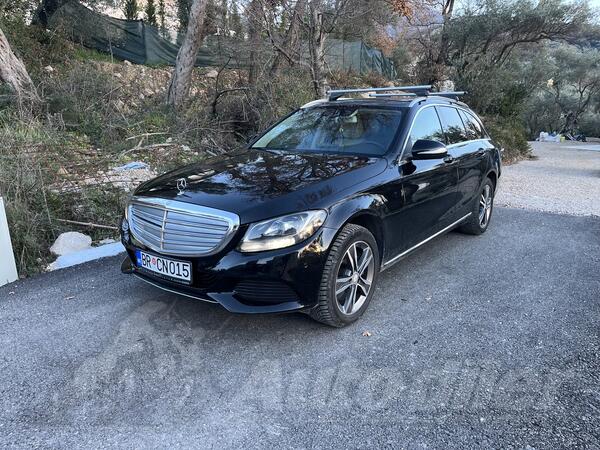Mercedes Benz - C 250 - 4 matic