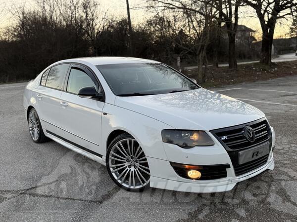 Volkswagen - Passat - 2.0 R LINE