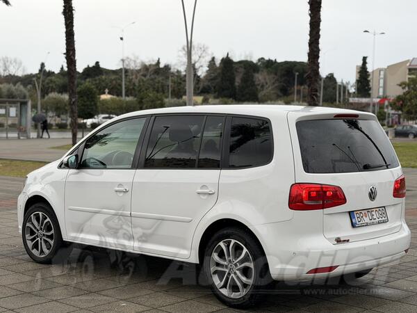 Volkswagen - Touran - 2.0 TDI