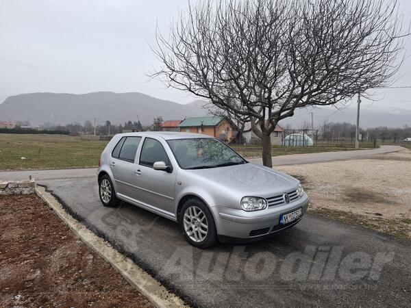 Volkswagen - Golf 4 - 1.9