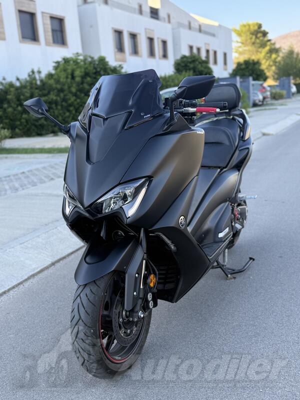 Yamaha - T-Max