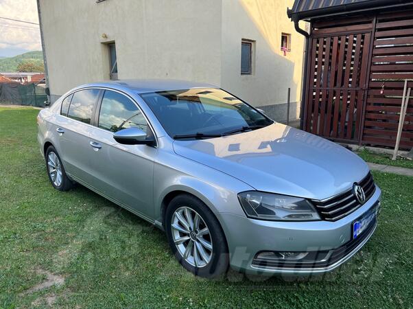 Volkswagen - Passat - 2.0 TDI