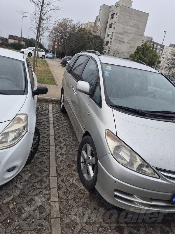 Toyota - Previa - 2.0 tdi