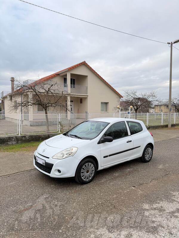 Renault - Clio - 1.5 DCI