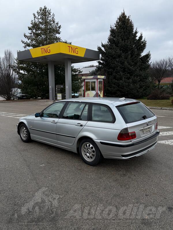 BMW - 320 - 2.0d