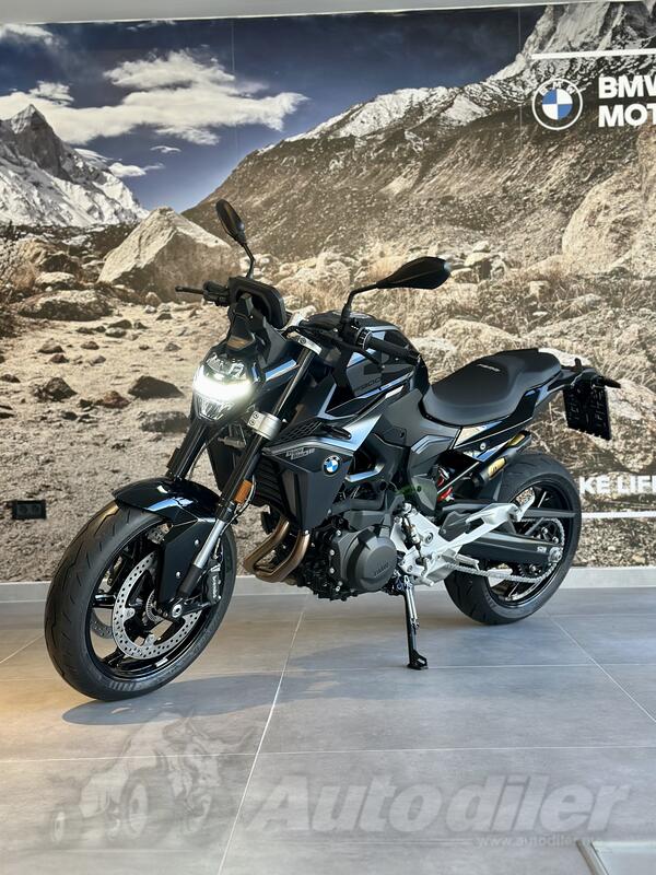BMW - F 900 R