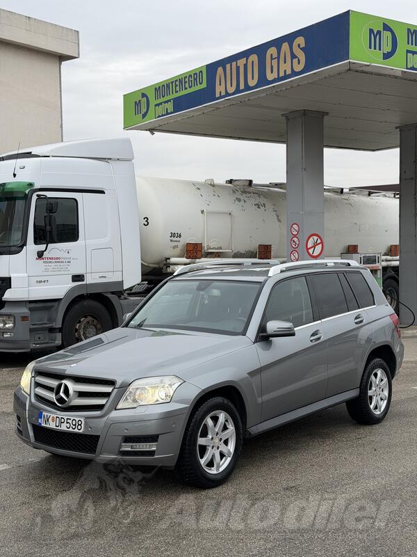 Mercedes Benz - GLK 350 - GLK