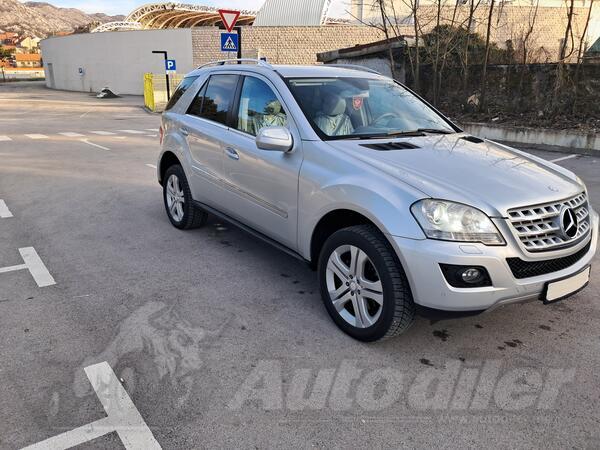 Mercedes Benz - ML 320