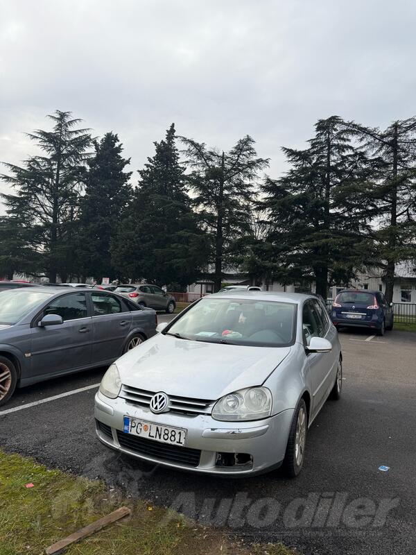 Volkswagen - Golf 5 - 1,9tdi