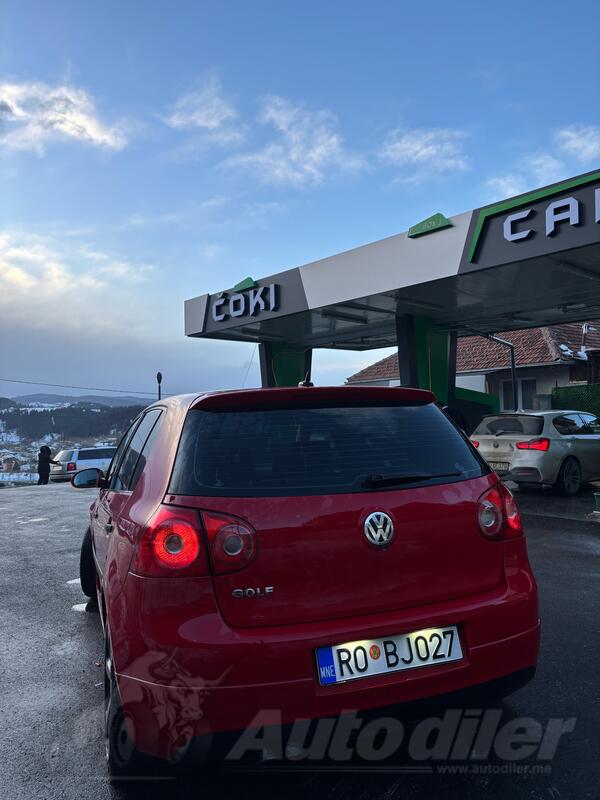 Volkswagen - Golf 5 - 2.0