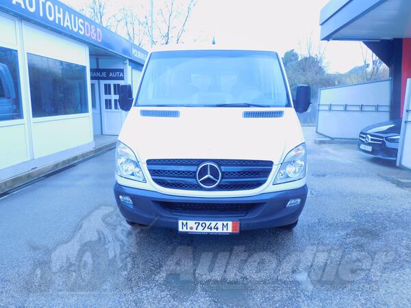 Mercedes Benz - 213 CDI