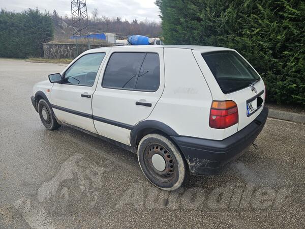 Volkswagen - Golf 3 - 1.4 benz plin