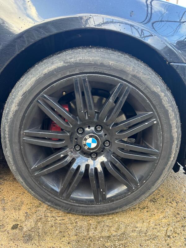 Fabričke felne i continental gume