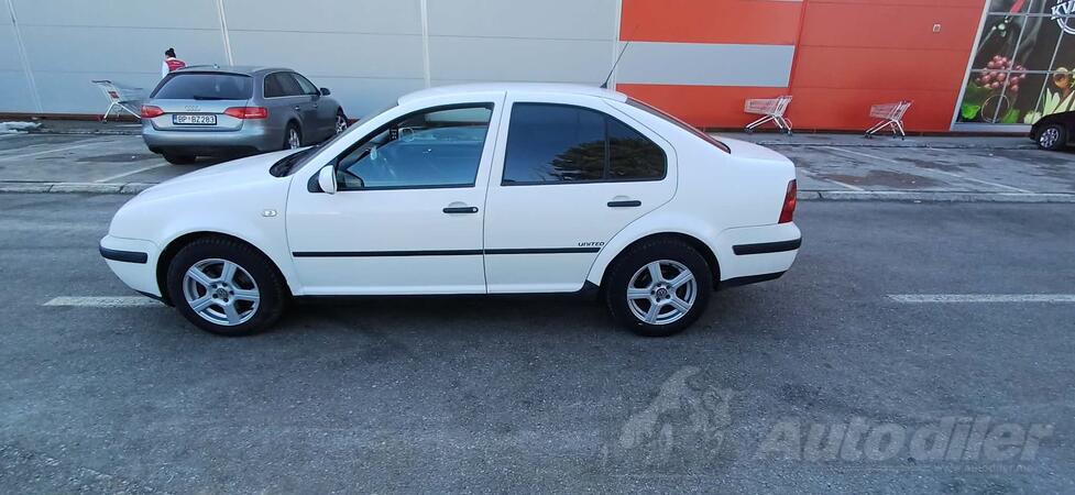 Volkswagen - Bora - 1.9 SDI 50KW