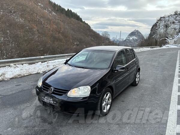 Volkswagen - Golf 5 - 1.9tdi