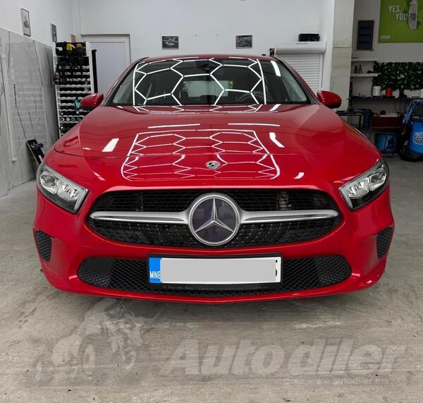 Mercedes Benz - A 180 - 1.4 Benzin