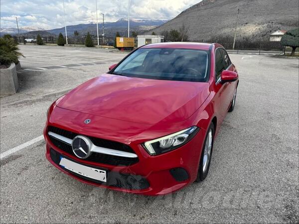 Mercedes Benz - A 180 - 1.4 Benzin