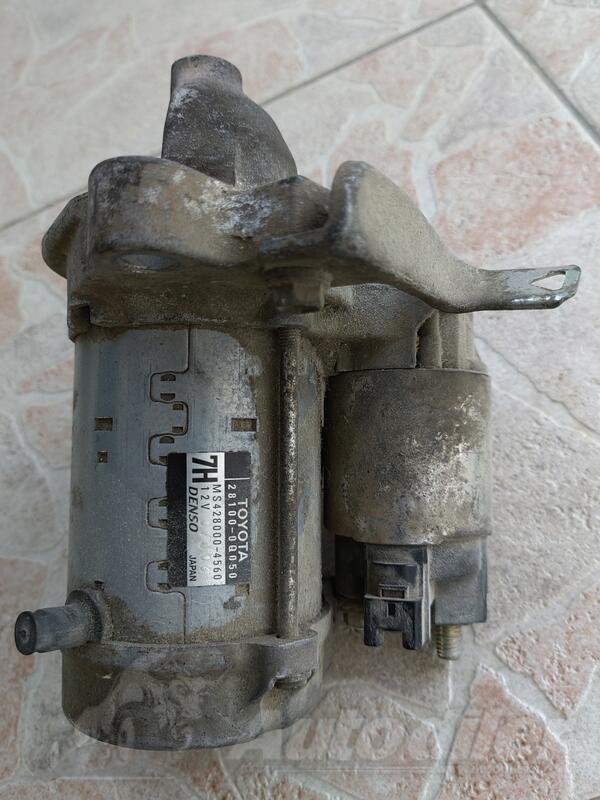 Anlaser za Toyota - Yaris    - 2008