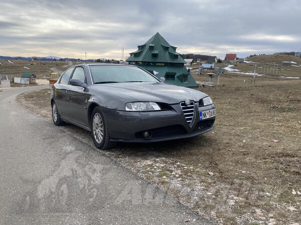 Alfa Romeo - 166 - 2.4 jtd