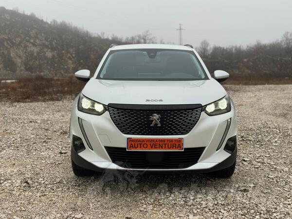 Peugeot - 2008 - 1.2 ALLURE