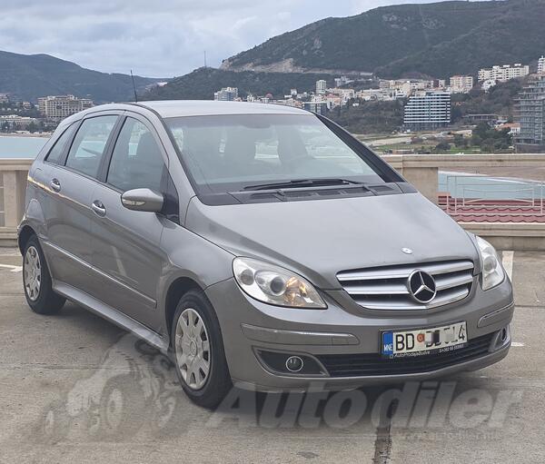 Mercedes Benz - B 200 - 200 b