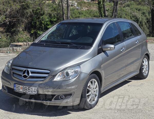 Mercedes Benz - B 200 - 200 b