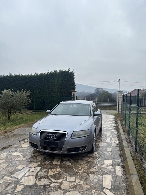 Audi - A6 - 3.2