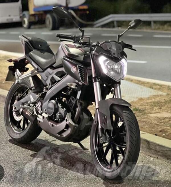 Yamaha - MT125