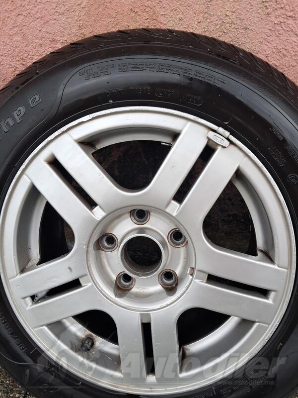 Fabričke felne i sava gume