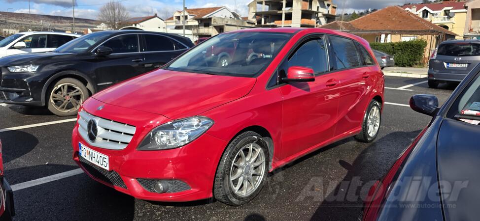 Mercedes Benz - B 180 - Cdi