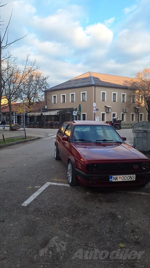 Volkswagen - Golf 2 - 2.0 16V