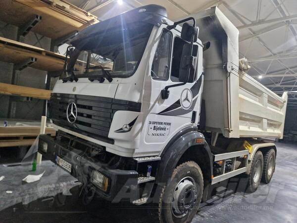 Mercedes Benz - 25/27