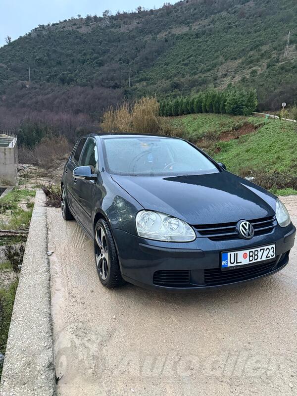 Volkswagen - Golf 5 - 1.9 TDI