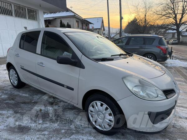 Renault - Clio - 1.5dci