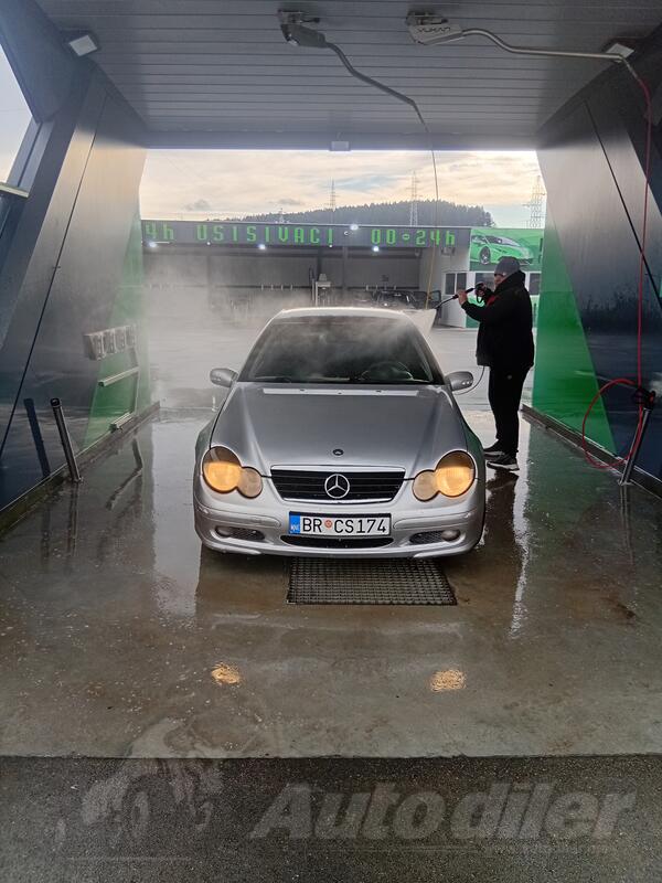 Mercedes Benz - C 220 - 2.2