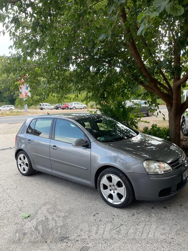 Volkswagen - Golf 5 - 1.9