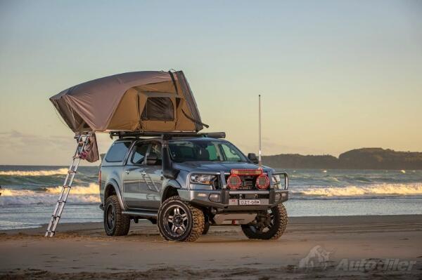 Krovni nosači, koferi, šatori i galerije