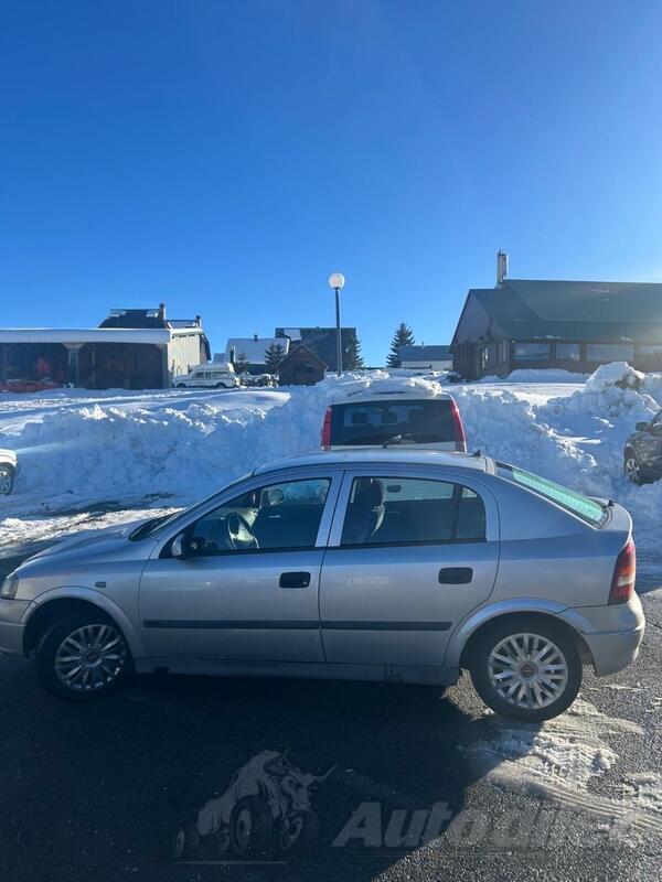 Opel - Astra - 1.6 16V