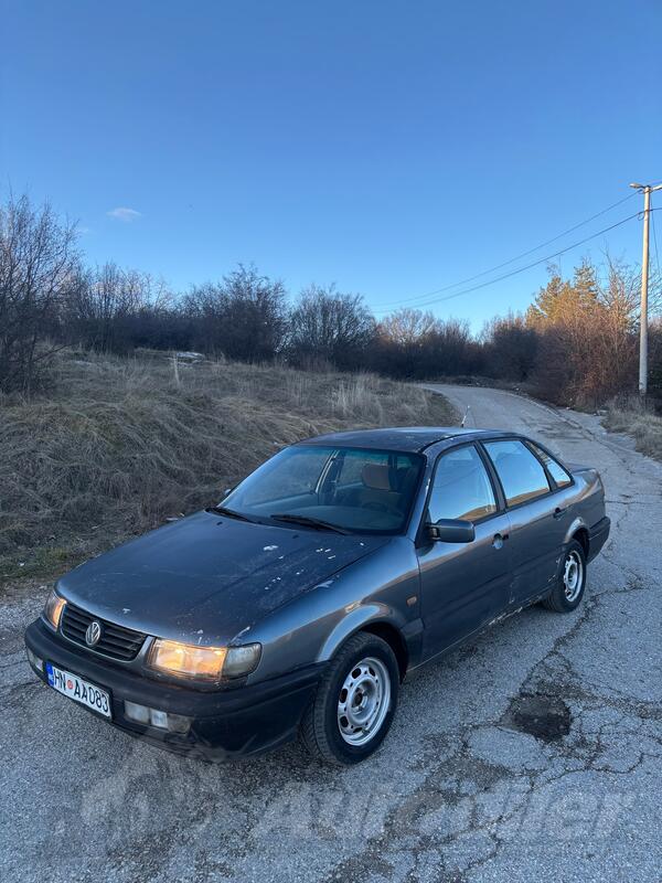 Volkswagen - Passat - 1.9 TDI