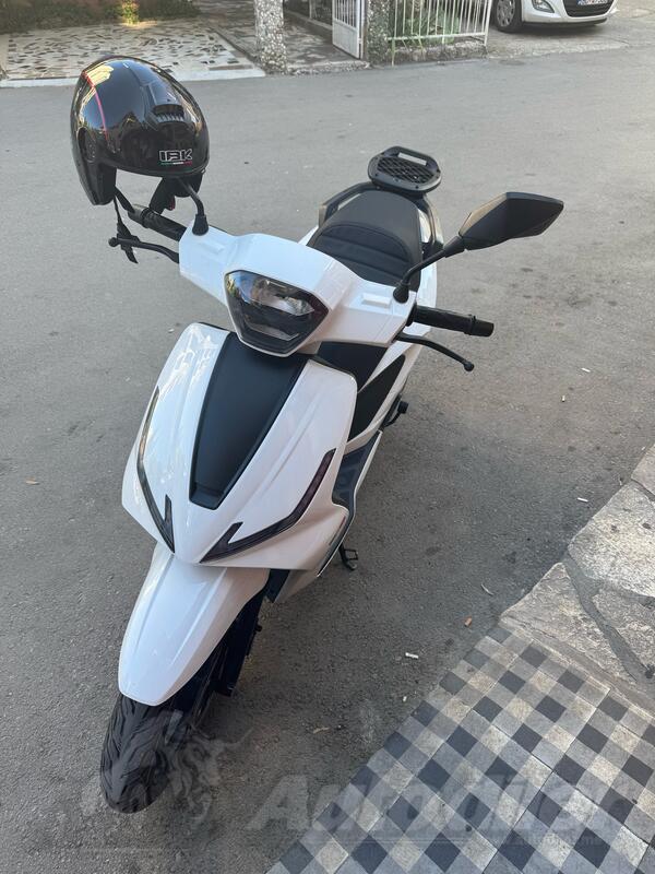Peda - connect125 cc