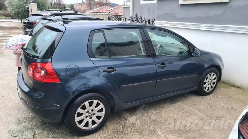 Volkswagen - Golf 5 - 1.9 TDI