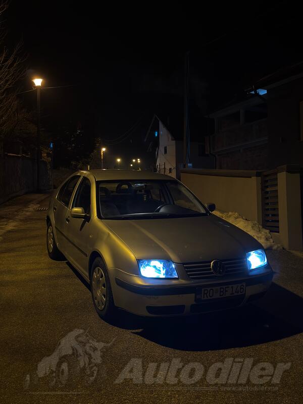 Volkswagen - Bora - 1.9 TDI