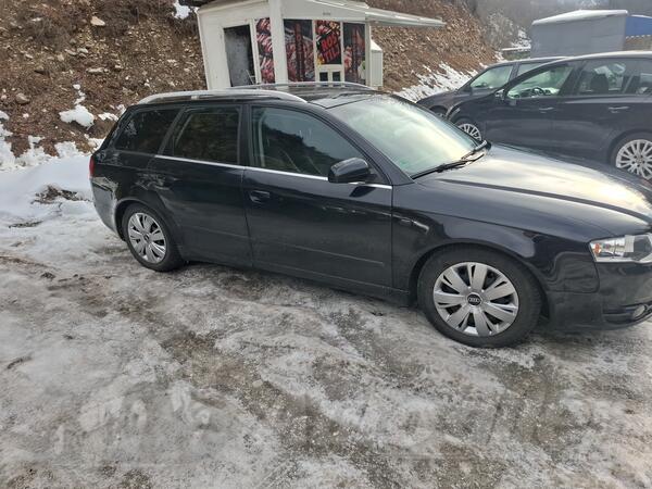 Audi - A4 - 20