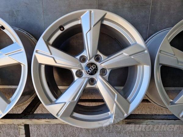 Fabričke felne i continental gume