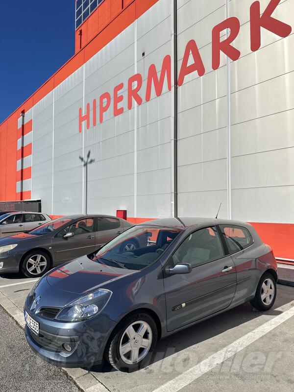 Renault - Clio - 1.5 CDI