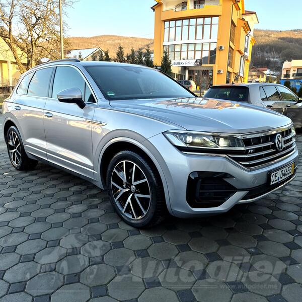 Volkswagen - Touareg - r line