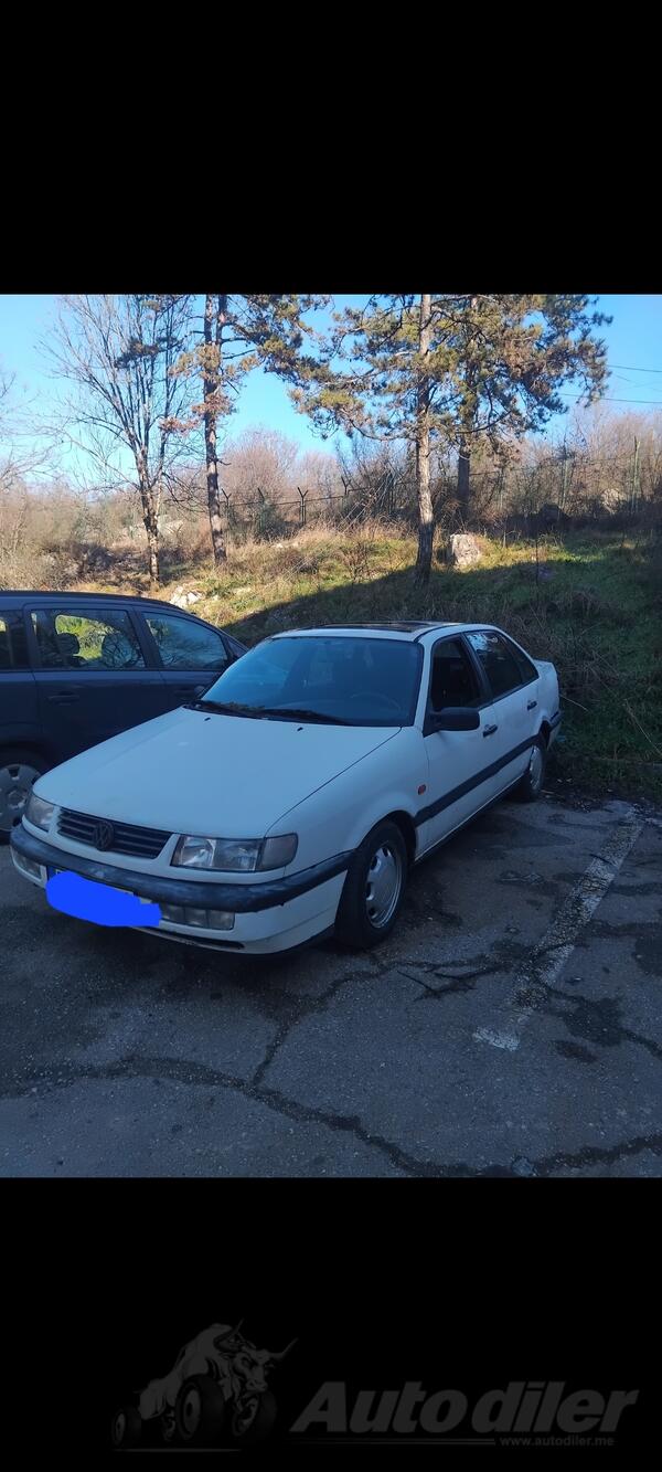 Volkswagen - Passat - 1.9